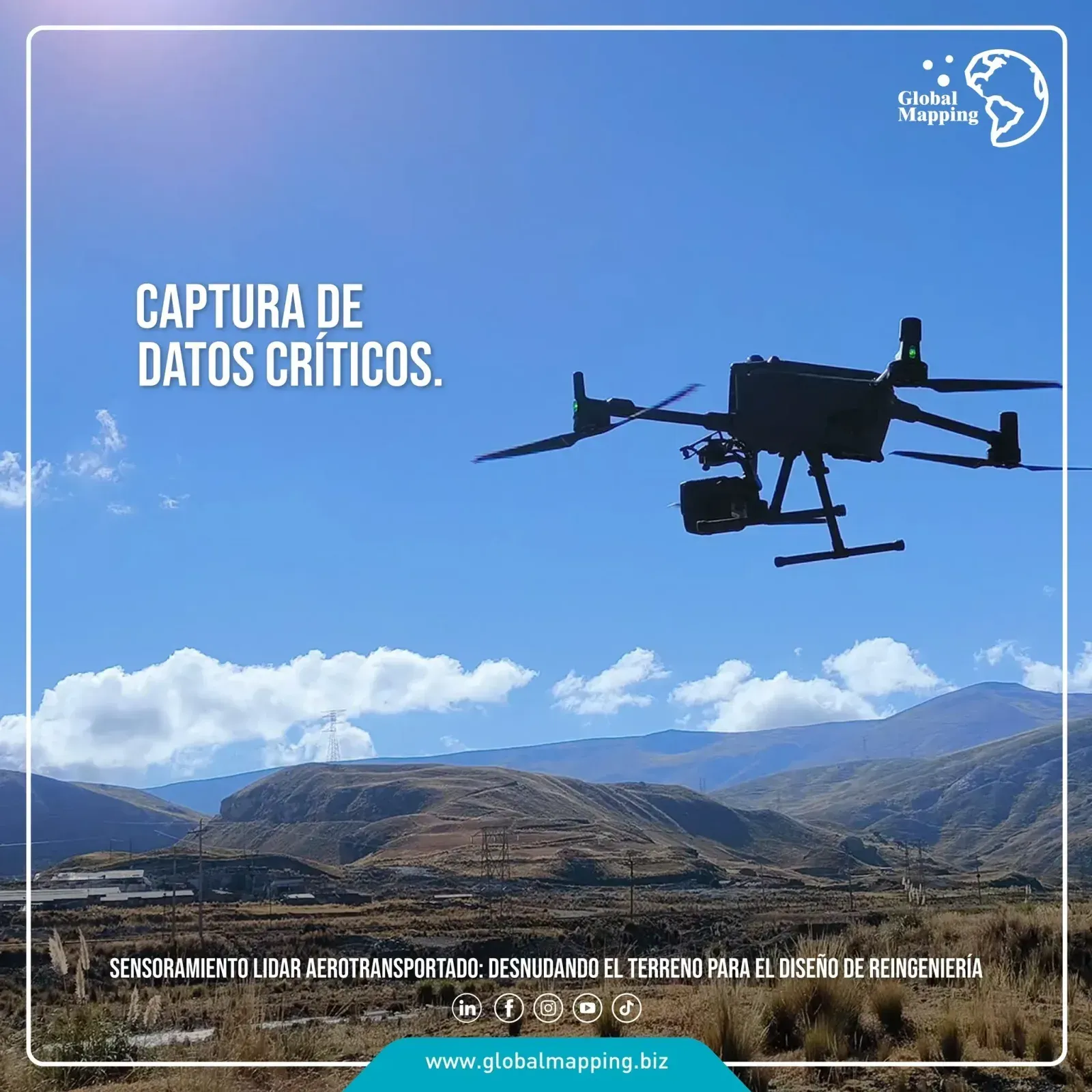 Dron multirrotor con sensor LiDAR en vuelo contra el cielo azul, con las lomas de Pachachaca y una torre de alta tensión al fondo